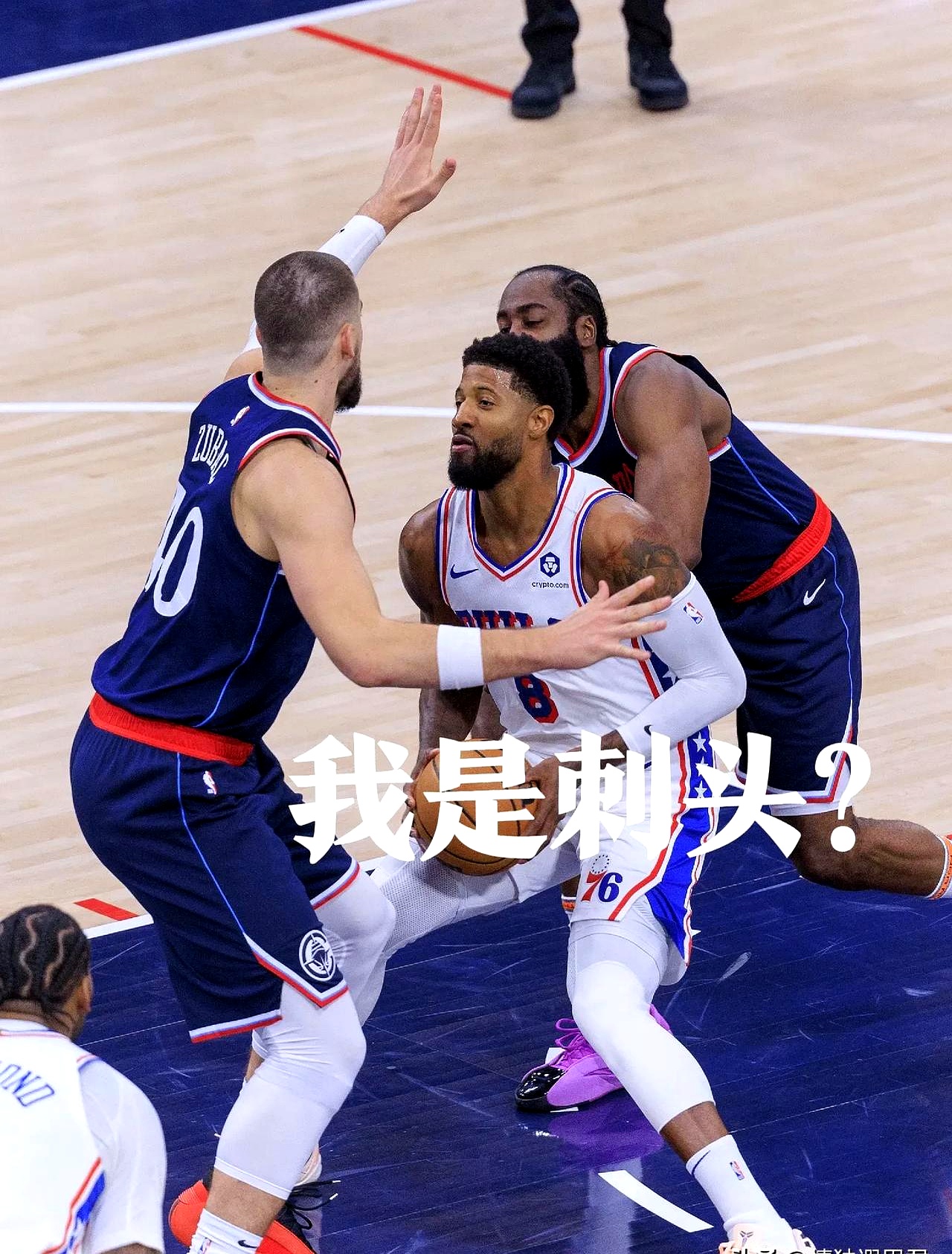 快船客场逆转独行侠，取得五连胜